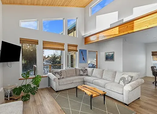 621 Nelson Avenue - 1 — Photo 3