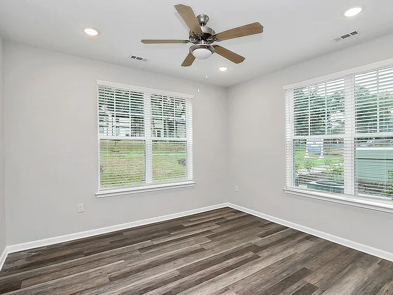 520 Tom Hunter Rd — Photo 22