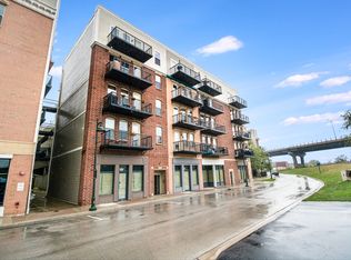 332 River St UNIT 4505, Lemont, IL 60439