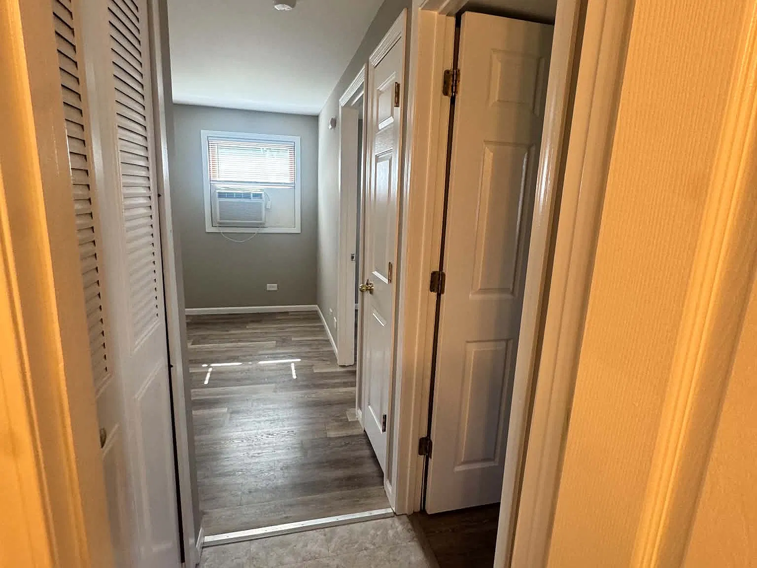 2 bed, 600 sqft, $1,350 — Photo 4