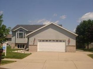 7 Steven Ct, Saint Cloud, MN 56303