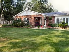 431 Penn Ave N photo 1