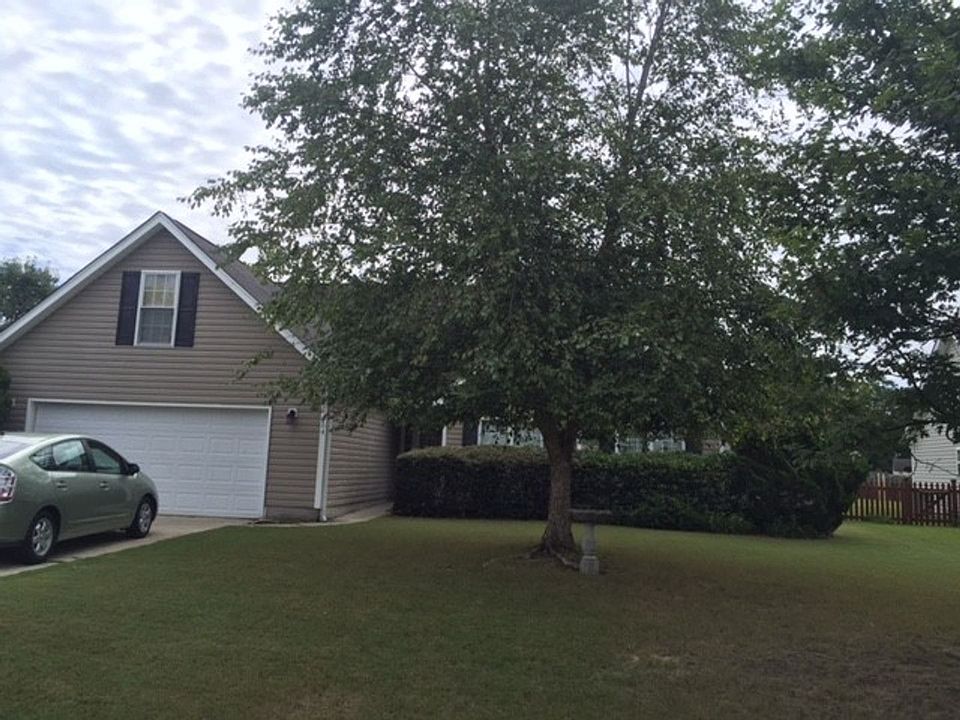 1st image of 664 Pine Branches Cir