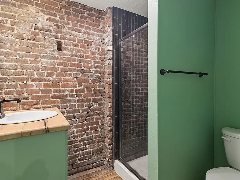Brand new apartments in downtown Springfield! — Photo 95