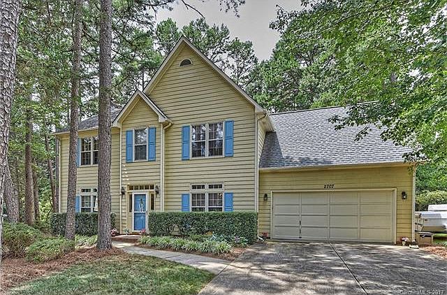 1st image of 2707 Heathershire Ln