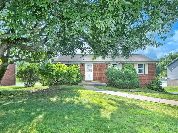 444 Westland Dr, Greensburg, PA 15601