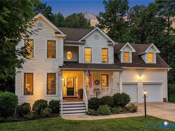 8530 Hampton Crest Cir, Chesterfield, VA 23832