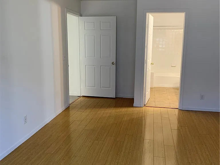 7617 Allerton Ave — Photo 21