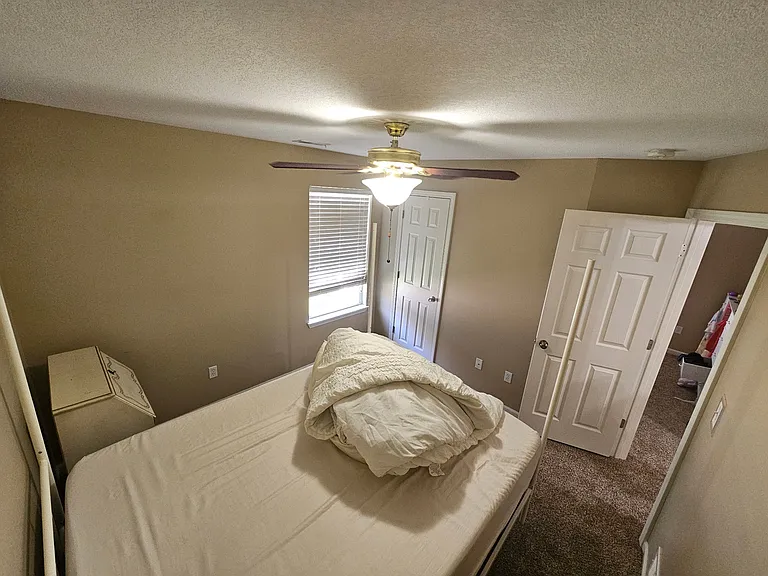 1905 Sideview Ln — Photo 6