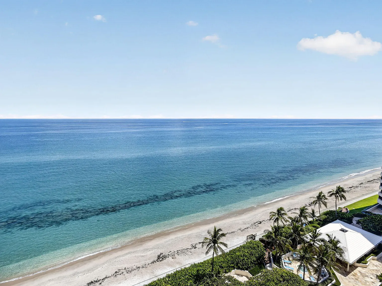 Seawinds Condominium — Photo 4