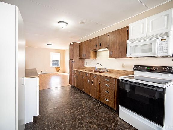 5th image of 2117 Reardon Dr