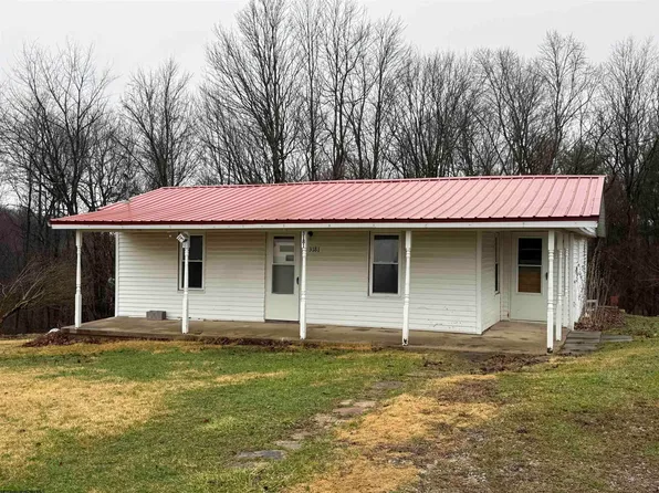 3181 Irish Ridge Rd, Tunnelton, WV 26444