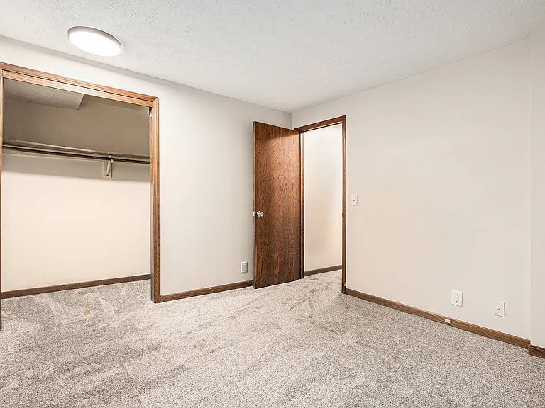 5408 S 20th Street Cir — Photo 9