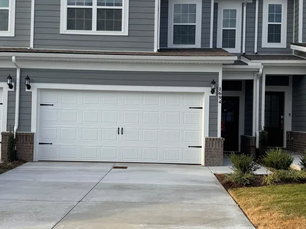 1694 Manuka Ln, Columbia, TN 38401
