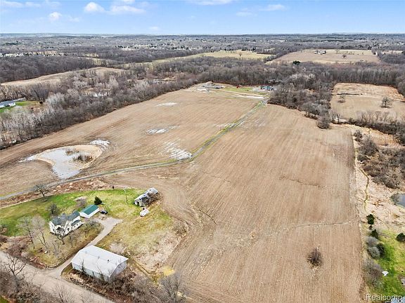 3rd image of 0 E Allen Rd