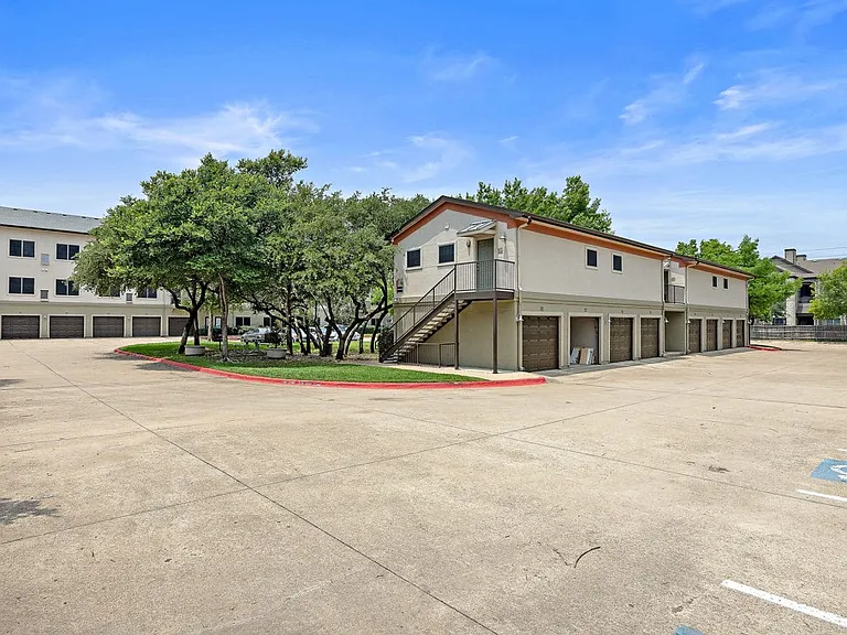 Artisan Apartments & Shops
