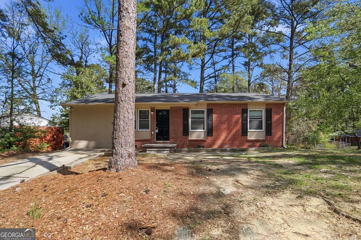 829 Bonneville Ter NW photo 1