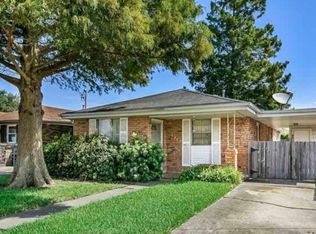 7923 Unity Dr, New Orleans, LA 70128