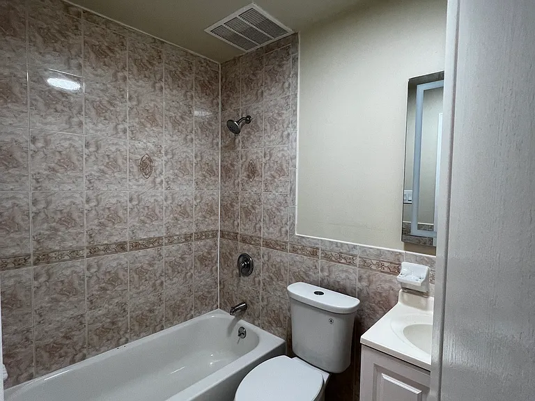 996 Grant Ave #2 — Photo 7