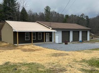 1453 Dry Creek Rd, Elizabethton, TN 37643