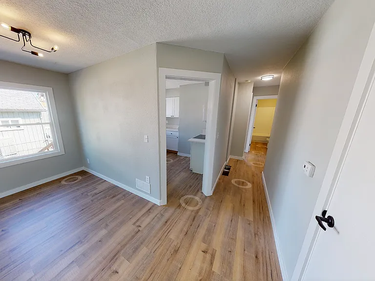 8604 N Hamlin Ave #8604 — Photo 9