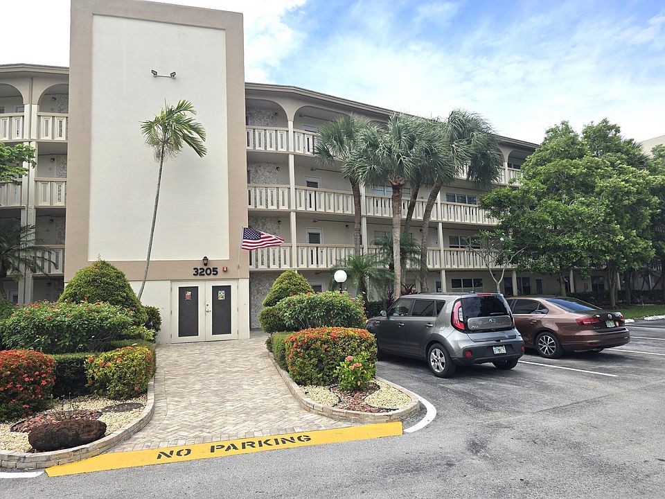 1st image of 3205 Portofino Pt #K1