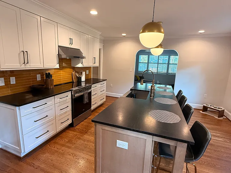 436 W Radiance Dr — Photo 8