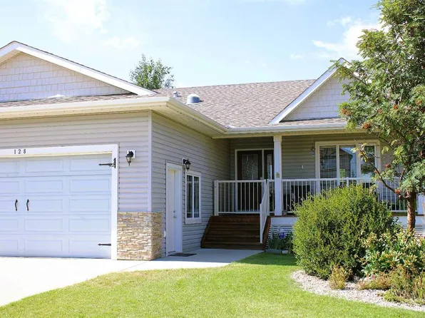 128 SW 12th Ave NE, Sundre, AB T0M 1X0