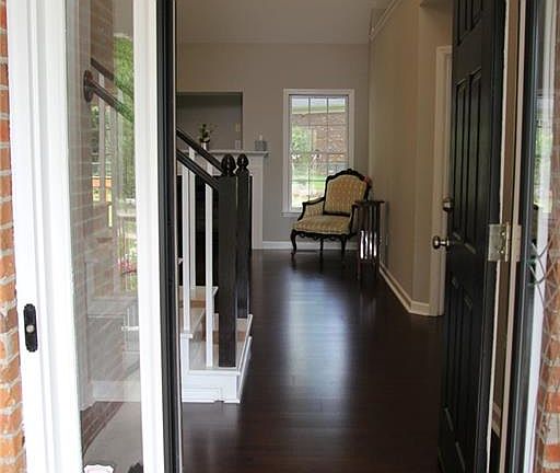 3rd image of 215 Redberry Ct