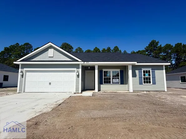 326 Juniper Dr, Hinesville, GA 31313