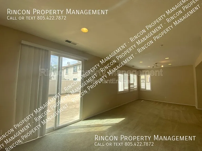 2922 Dunkirk Dr — Photo 10