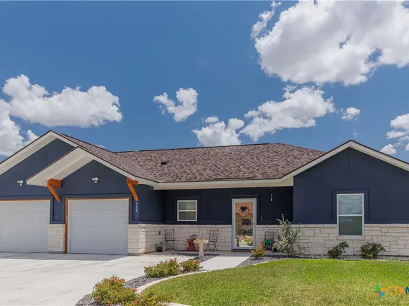 123 Navarro Xing #12A, Seguin, TX 78155