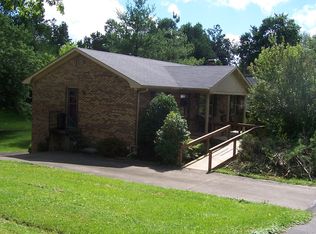 212 Tilden St, Leitchfield, KY 42754