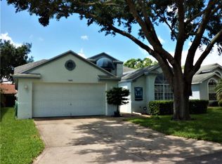 1403 Grand Cayman Cir, Winter Haven, FL 33884