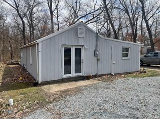 8274 N Oak Ave, Walkerton, IN 46574