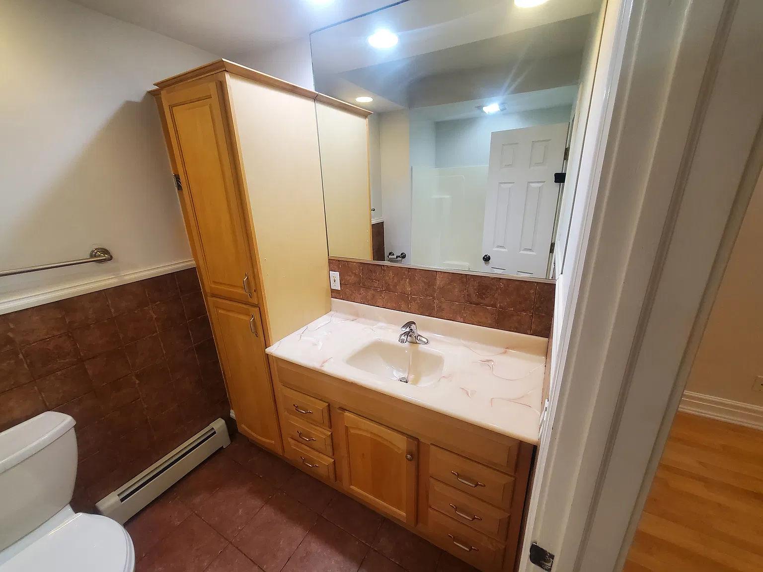 1 bed, 850 sqft, $895 — Photo 4