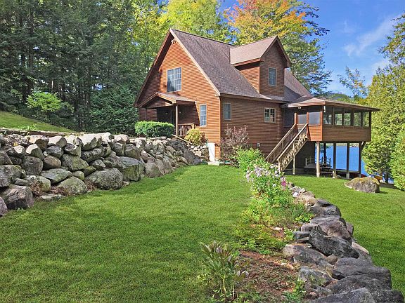 2nd image of 8 Francis Meyer Dr