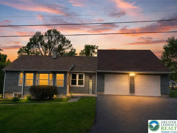 7309 Bell Gate Rd, Coopersburg, PA 18036