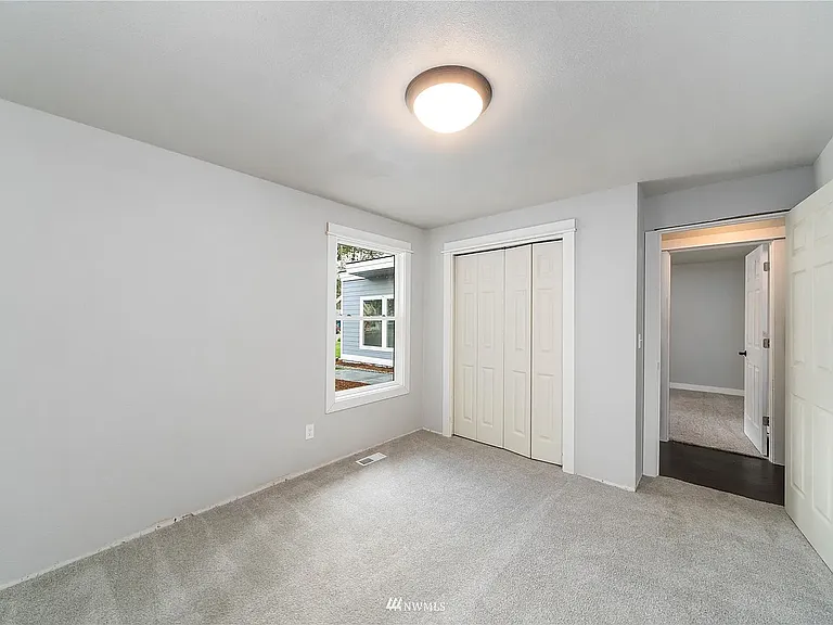11912 149th St E — Photo 13