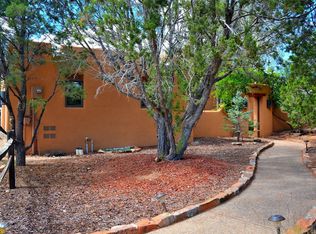 1320 Vista Morada, Santa Fe, NM 87506