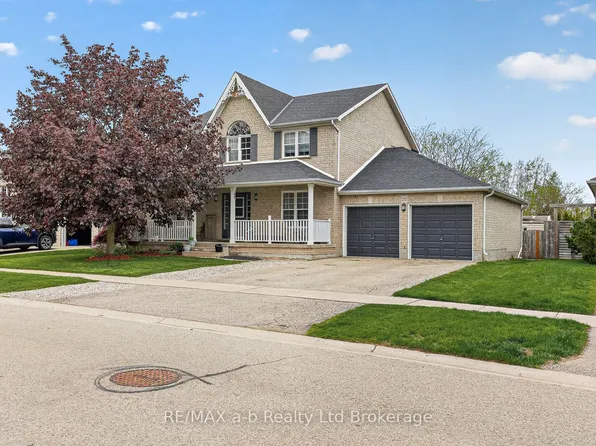 20 Owen St, Ingersoll, ON N5C 4G7