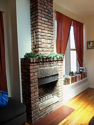 Rented by Picture Realty Inc.