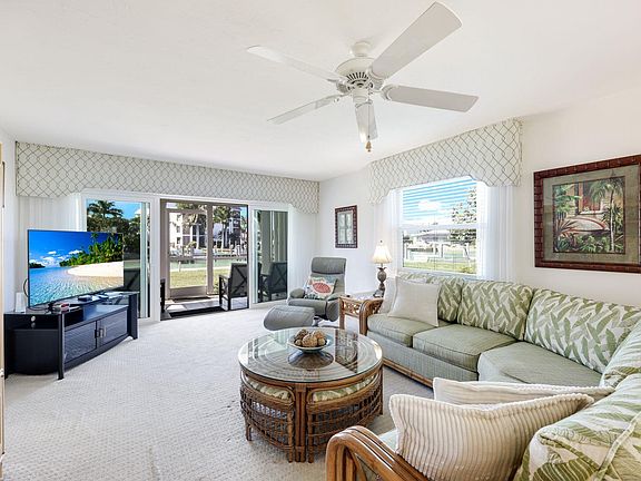 5th image of 860 Panama Ct Unit 105