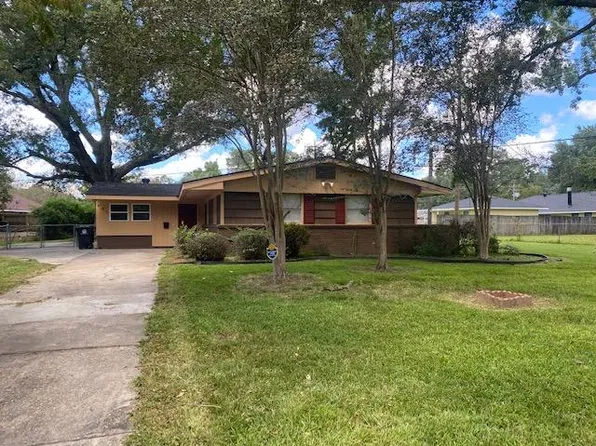 955 Milnor Dr, Baton Rouge, LA 70815