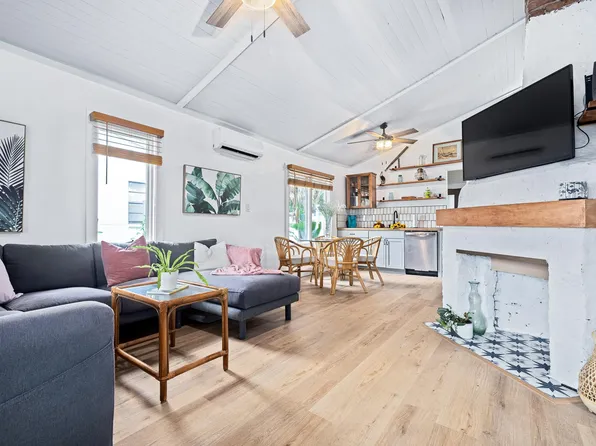 511 41st Ave S, Saint Petersburg, FL 33705