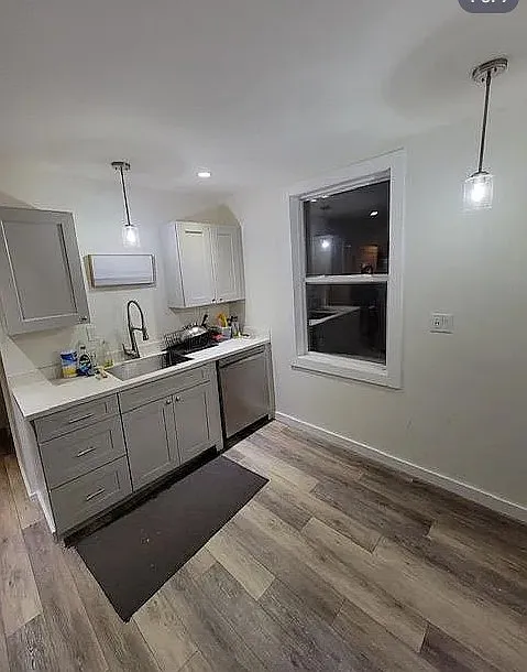 4 bed, 1500 sqft, $2,600 — Photo 3
