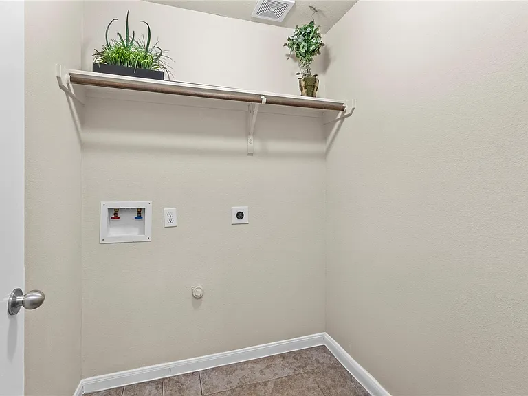 301 Turquoise Trade Dr — Photo 19