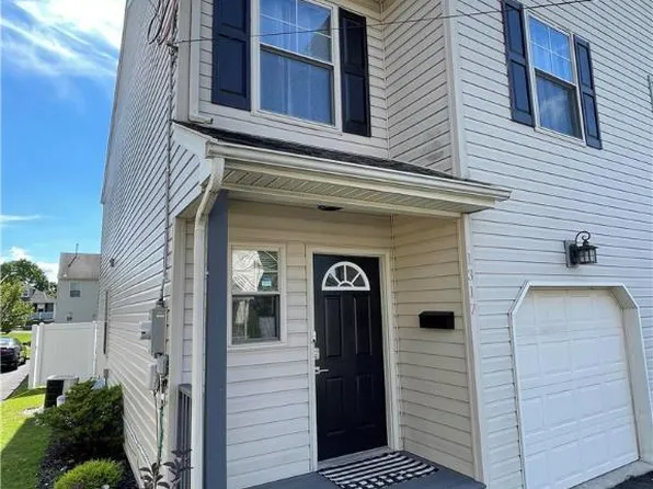 1317 Fairfax St, Allentown, PA 18103