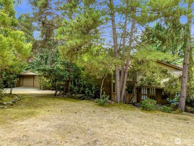 2305 88th Avenue NE, Bellevue, WA, 98004