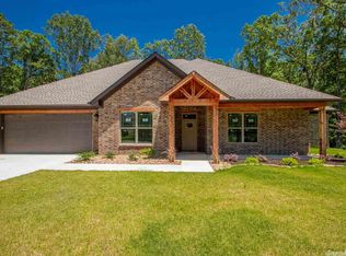 4024 Eagle Valley, Benton, AR 72019